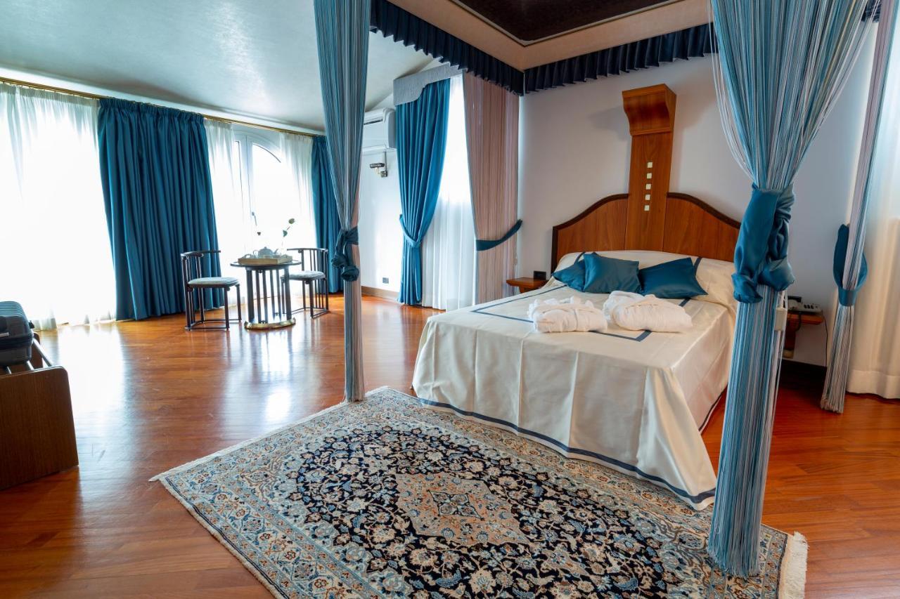 Bellosguardo Resort Modigliana Luaran gambar